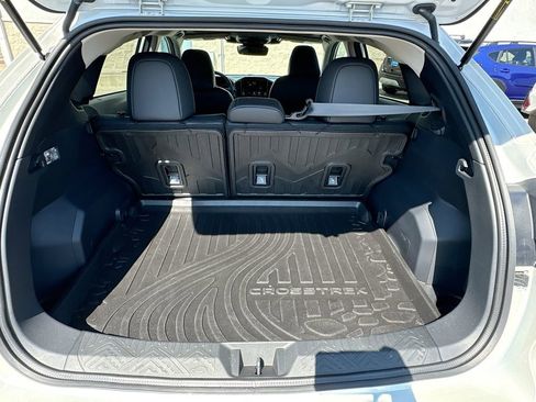 Certified 2025 Subaru Crosstrek 2.5i Limited w/ Crosstrek Mirror Package image 36