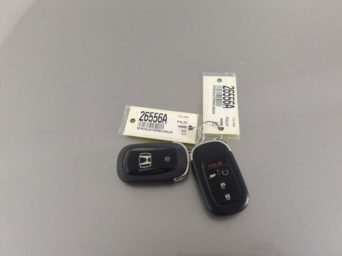 Certified 2023 Honda Pilot Touring image 33