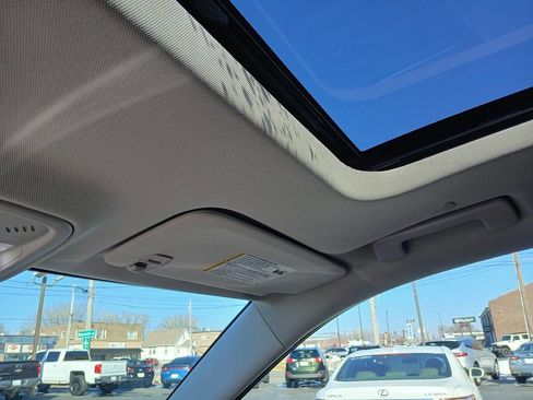 Used 2018 Chevrolet Traverse High Country w/ LPO, Floor Liner Package image 7