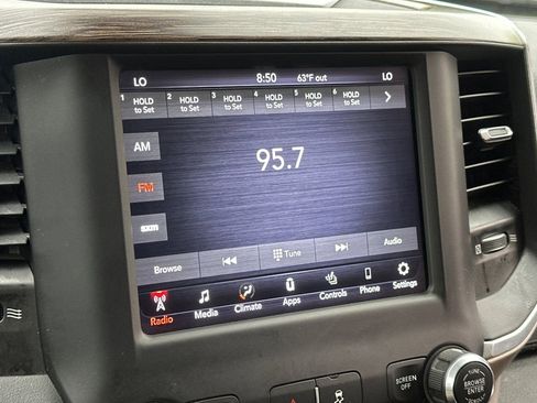 Used 2020 RAM 2500 Laramie image 19