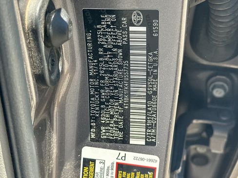 Used 2015 Toyota Camry XLE w/ Advanced Technology Package FWD image 28