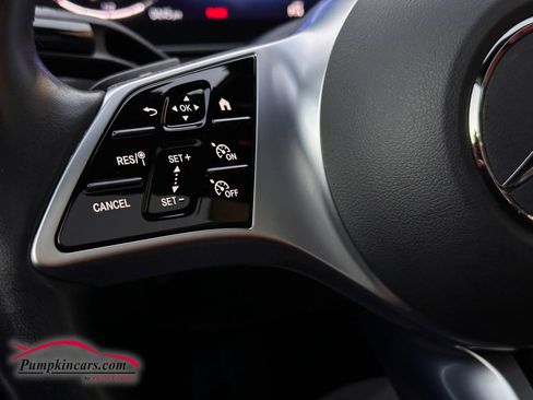 Used 2022 Mercedes-Benz C 300 C 300 4MATIC Sedan 4D w/ Exclusive Trim Package image 46