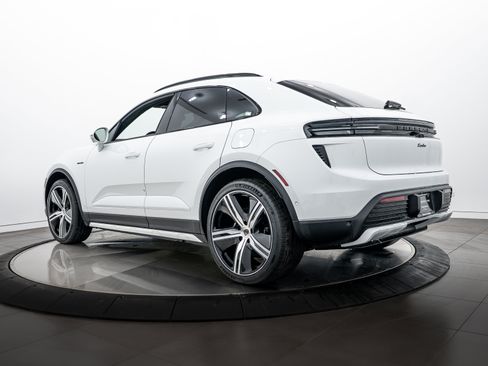 New 2025 Porsche Macan Turbo Electric image 3