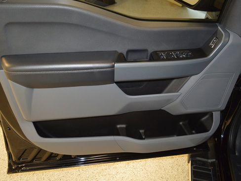 Used 2022 Ford F150 XLT w/ XTR Package image 14