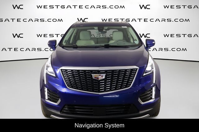 Used 2023 Cadillac XT5 Premium Luxury w/ Technology Package FWD image 2