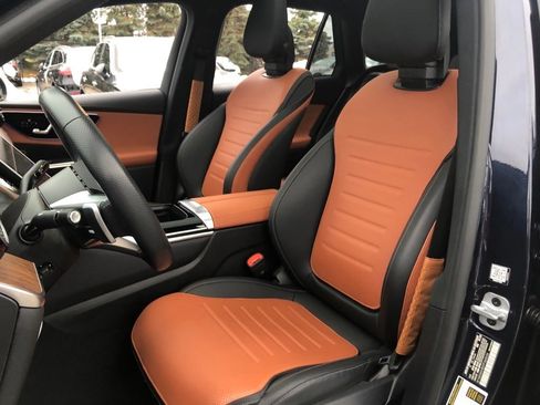 Certified 2023 Mercedes-Benz GLC 300 4MATIC image 34