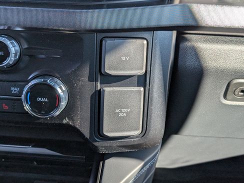 New 2026 Ford F250 Platinum image 30