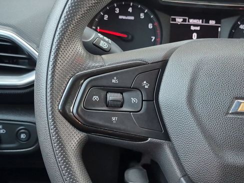 Used 2023 Chevrolet TrailBlazer LT FWD image 15