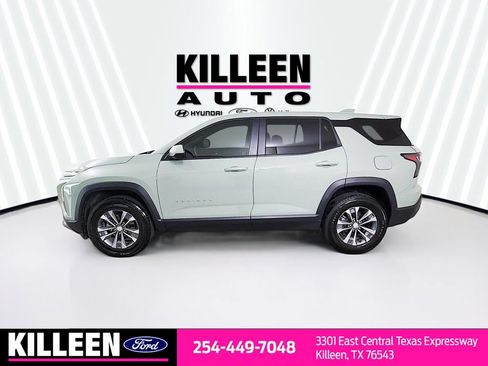 Used 2026 Chevrolet Equinox LT FWD image 4