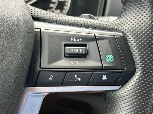 Used 2025 Mitsubishi Outlander SE AWD/4WD image 28