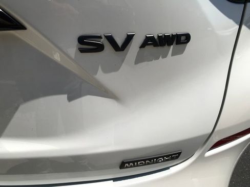 Used 2024 Nissan Murano SV w/ SV Midnight Edition Package AWD/4WD image 17