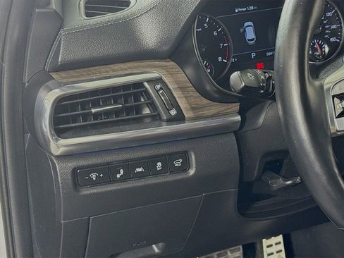 Used 2022 Kia Telluride SX w/ SX Prestige Package AWD/4WD image 10