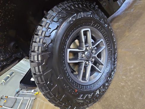 New 2026 Jeep Gladiator Mojave image 33