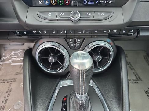 Certified 2020 Chevrolet Camaro SS image 17