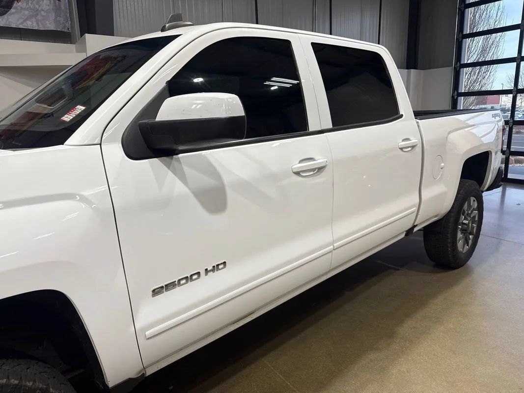 Used 2019 Chevrolet Silverado 2500 LT AWD/4WD image 28