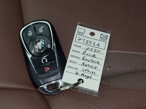 Used 2020 Buick Enclave Avenir w/ Avenir Technology Package image 39