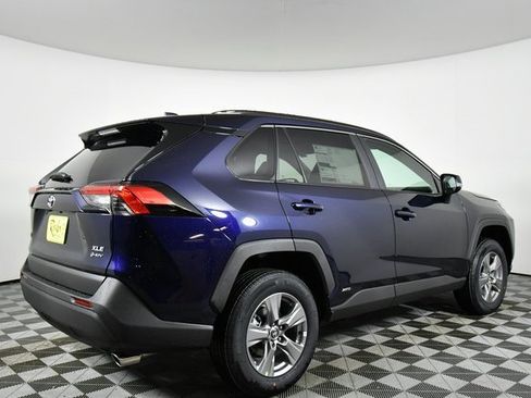 New 2025 Toyota RAV4 XLE image 10