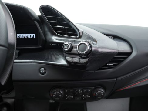 Certified 2019 Ferrari 488 Pista Coupe image 30