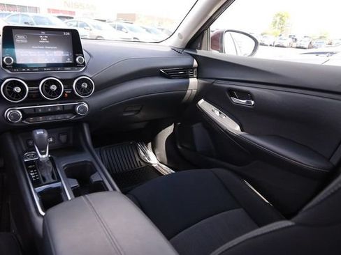Certified 2025 Nissan Sentra SV FWD image 25