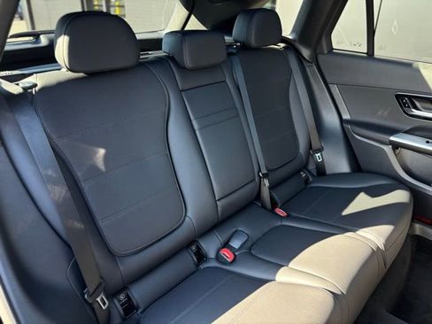 Used 2026 Mercedes-Benz GLC 300 4MATIC image 46