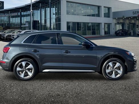 Used 2022 Audi Q5 2.0T Premium Plus image 3