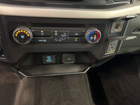 Certified 2021 Ford F150 XLT w/ Trailer Tow Package image 12