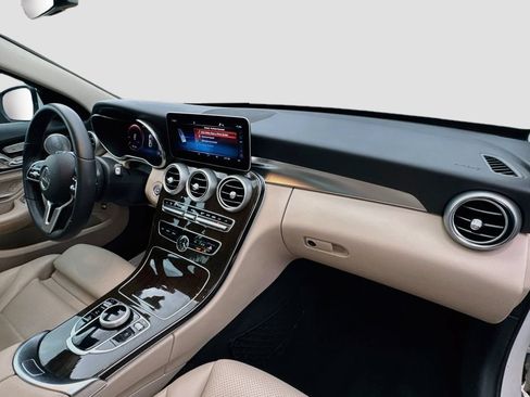 Used 2021 Mercedes-Benz C 300 Sedan image 33