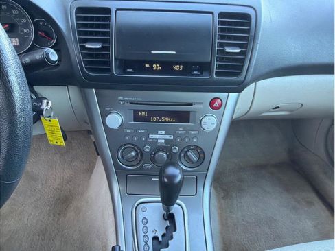 Used 2007 Subaru Legacy 2.5i AWD/4WD image 16