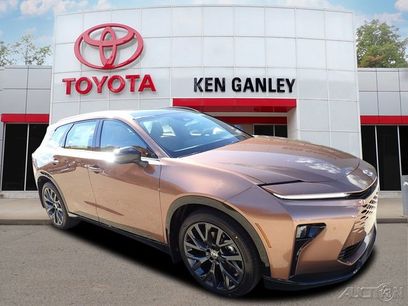 New 2025 Toyota Crown Signia