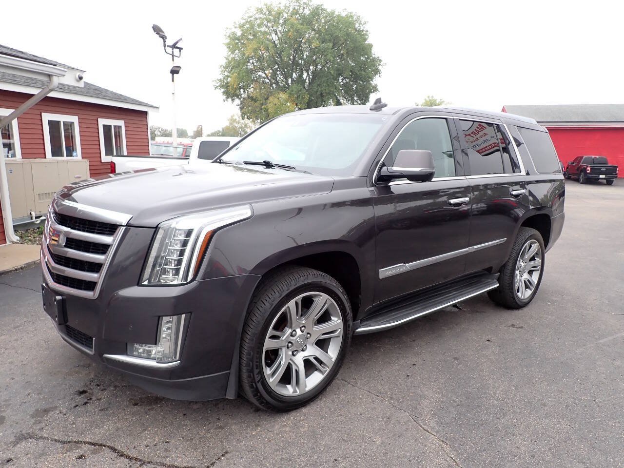 Used 2016 Cadillac Escalade Premium AWD/4WD image 3