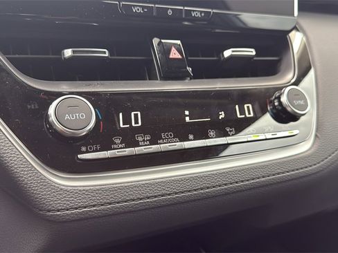 New 2026 Toyota Corolla Cross XLE image 25