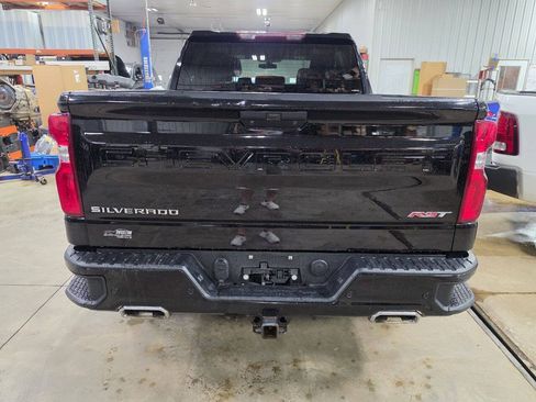 Used 2022 Chevrolet Silverado 1500 RST AWD/4WD image 7