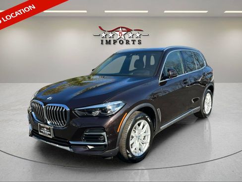Used 2022 BMW X5 xDrive40i w/ Premium Package image 1