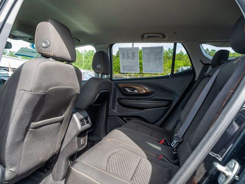 Used 2019 GMC Terrain SLE w/ Driver Convenience Package AWD/4WD image 23