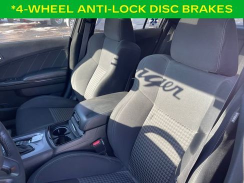 Used 2019 Dodge Charger GT image 17
