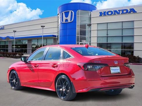 Certified 2025 Honda Civic Sport image 4