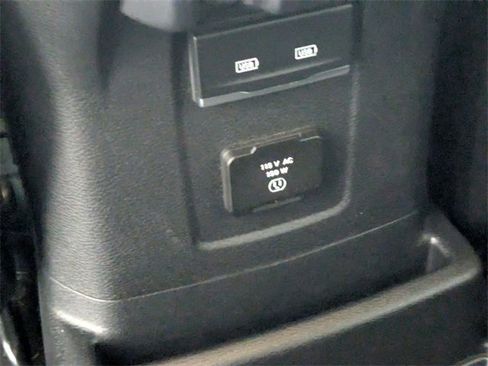 Used 2022 Jeep Wrangler Unlimited Rubicon w/ Trailer Tow Package image 25