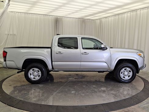 Certified 2023 Toyota Tacoma SR AWD/4WD image 26