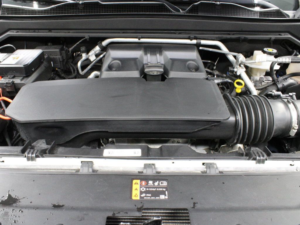Used 2025 Chevrolet Colorado Trail Boss w/ Midnight Edition AWD/4WD image 37