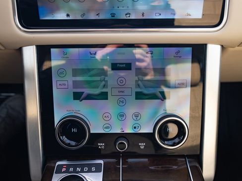 Used 2021 Land Rover Range Rover Westminster Edition image 15