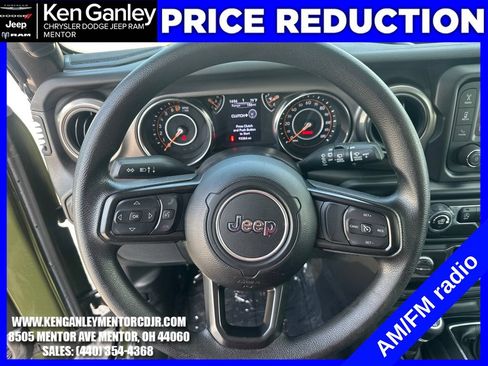 Used 2021 Jeep Wrangler Sport AWD/4WD image 14