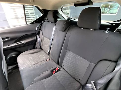 Used 2024 Nissan Kicks SV w/ Exterior Package image 19