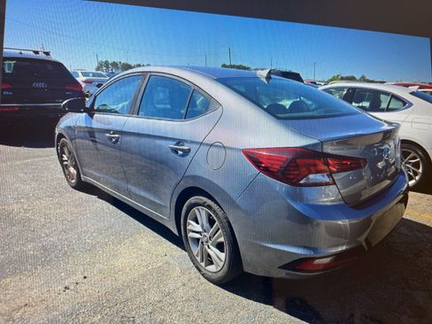 Used 2019 Hyundai Elantra SEL w/ Cargo Package image 4
