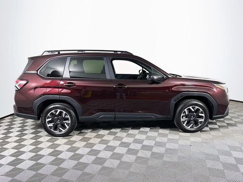 Used 2026 Subaru Forester Premium AWD/4WD image 8