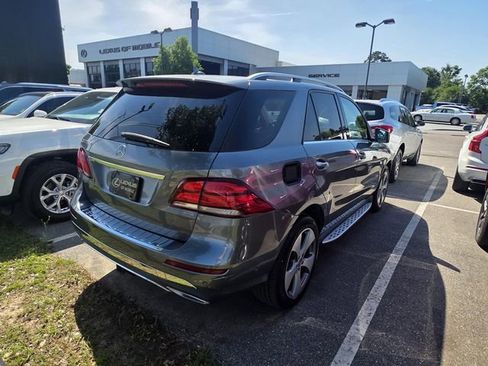 Used 2018 Mercedes-Benz GLE 350 image 2