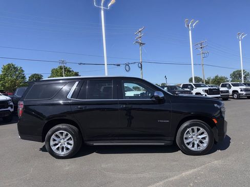 Used 2024 Chevrolet Tahoe Premier RWD image 6