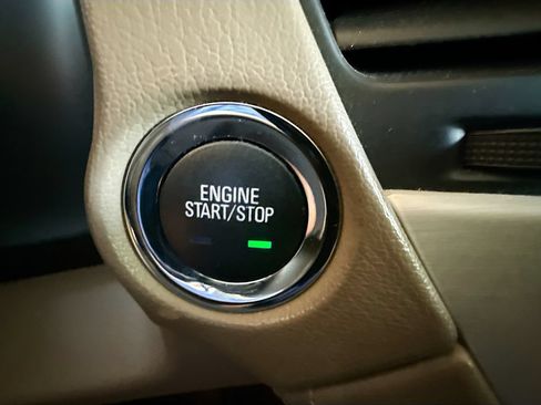 Used 2018 GMC Yukon SLT RWD image 24