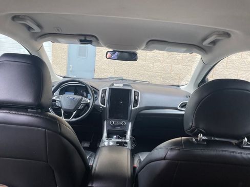 Used 2022 Ford Edge SEL AWD/4WD image 7