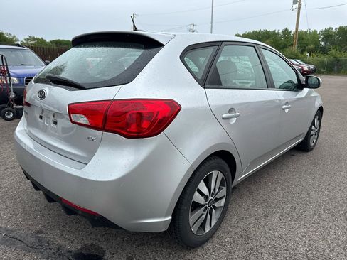Used 2013 Kia Forte EX FWD image 5