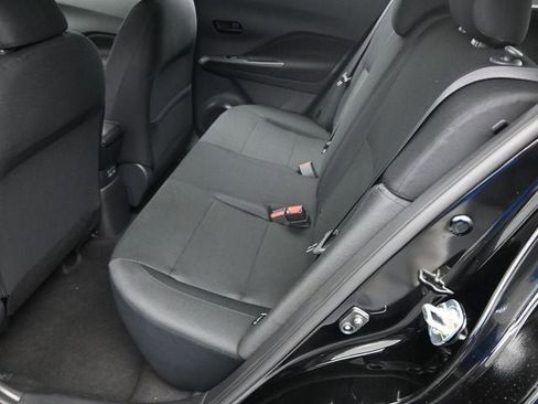 New 2025 Nissan Kicks Play S image 10